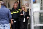 Den Bosch 30 november 2018
Rechtszaak tussen Johan Vlemmix en Patricia Paay. Johan kwam met een look a like pop ( in rolstoel) van zichzelf en Patricia kwam met haar man Robbert Hinfelaar naar de rechtbank in Den Bosch.