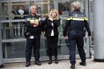 Den Bosch 30 november 2018
Rechtszaak tussen Johan Vlemmix en Patricia Paay. Johan kwam met een look a like pop ( in rolstoel) van zichzelf en Patricia kwam met haar man Robbert Hinfelaar naar de rechtbank in Den Bosch.