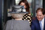 Hilversum 12 december 2018
Pieter Broertjes en Johan Remkes ontvangen prinses Beatrix bij beeld en geluid op het mediapark.