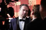 Amsterdam 19 december 2018
Sportman van het jaar verkiezing in afas live. Kjeld Nuis met Sportvrouw van het Jaar 2018 Suzanne Schulting, gehandicapte sporter van het Jaar 2018 Bibian Mentel en de coaches van het Jaar 2018 Jac Orie en Raemon Sluijter De baanwielrenners werden ploeg van het jaar, Marianne Timmer kreeg een ouvre prijs en Rico Verhoeven werd door de Zapp kijkers gekozen tot meest populaire sporter. Raemon met zijn vriendin Fatima Moreiro de Melo