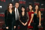 Amsterdam 26 november 2018
Premiere All you need is love in het delamar theater. Robert ten Brink met zijn vrouw en dochters en hun partners