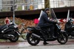 Amsterdam 6 december 2018
Ruud Gullit op zijn scooter