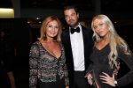 Amsterdam 6 december 2018
Openingsavond VIP van de luxery fair in de RAI. Sandra masmeijer met dochter en schoonzoon