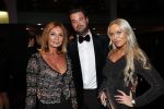 Amsterdam 6 december 2018
Openingsavond VIP van de luxery fair in de RAI. Sandra masmeijer met dochter en schoonzoon