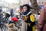 Amsterdam 1december 2018
Sinterklaas en zijn pieten op de cornelis schuytstraat.