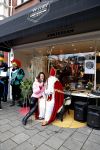 Amsterdam 1december 2018
Sinterklaas en zijn pieten op de cornelis schuytstraat.