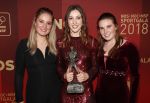 Amsterdam 19 december 2018
Sportman van het jaar verkiezing in afas live. Kjeld Nuis met Sportvrouw van het Jaar 2018 Suzanne Schulting, gehandicapte sporter van het Jaar 2018 Bibian Mentel en de coaches van het Jaar 2018 Jac Orie en Raemon Sluijter De baanwielrenners werden ploeg van het jaar, Marianne Timmer kreeg een ouvre prijs en Rico Verhoeven werd door de Zapp kijkers gekozen tot meest populaire sporter. Suzanne Schulting met ouders zussen vriendinnen en vriend