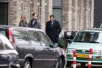 Amsterdam 25 november 2018
Thierry Baudet vertrekt vanaf zijn huis naar het programma buitenhof van Paul Witteman.