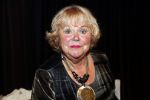 Hilversum 3 december 2018
Tineke de Nooij krijgt ouvre award bij beeld en geluid.