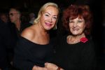 Hilversum 3 december 2018
Tineke de Nooij krijgt ouvre award bij beeld en geluid. Viola Holt met Imca Marina