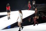 Amsterdam 11 december 2018
Modeshow en feest Nikkie Plessen met heel veel artiesten in AFAS live. waylon