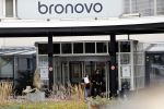 Den Haag  29 oktober 2018
Waylon en zijn zwangere vriendin Bibi Breijman gaan op controle in het Bronovo ziekenhorsche Panamera Turbo naartoe.