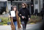 Den Haag  29 oktober 2018
Waylon en zijn zwangere vriendin Bibi Breijman gaan op controle in het Bronovo ziekenhorsche Panamera Turbo naartoe.