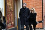 Amsterdam 12 december 2018
Xander de Buisonje met zijn vrouw Sophie aan het winkelen.