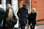 Amsterdam 12 december 2018
Xander de Buisonje met zijn vrouw Sophie aan het winkelen.