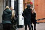 Amsterdam 12 december 2018
Xander de Buisonje met zijn vrouw Sophie aan het winkelen.