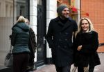 Amsterdam 12 december 2018
Xander de Buisonje met zijn vrouw Sophie aan het winkelen.
