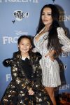 Amsterdam 16 november 2019
Premiere Frozen 2 in Tuschinski. Amanda Balk met dochter
