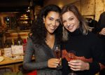 Beverwijk 23 november 2019
Opening winkel van Moise Trustfull in het centrum van Beverwijk.
Haar vader Orlando en moeder Quinty zijn natuurlijk aanwezig. Amber Delil