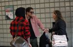 Schiphol 29 november 2019
Andre Hazes en zijn neef/vriend Djarno Hofland arriveren op schiphol nadat ze samen in New York NY zijn geweest. De moederf van Djarno staat ze op te wachten.
