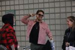 Schiphol 29 november 2019
Andre Hazes en zijn neef/vriend Djarno Hofland arriveren op schiphol nadat ze samen in New York NY zijn geweest. De moederf van Djarno staat ze op te wachten.