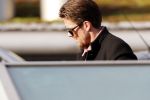 Schiphol 29 november 2019
Andre Hazes en zijn neef/vriend Djarno Hofland arriveren op schiphol nadat ze samen in New York NY zijn geweest. Bridget Maasland haalt hem op met de BMW X6 van Andre. Ze stond buiten te wachten