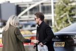 Schiphol 29 november 2019
Andre Hazes en zijn neef/vriend Djarno Hofland arriveren op schiphol nadat ze samen in New York NY zijn geweest. Bridget Maasland haalt hem op met de BMW X6 van Andre. Ze stond buiten te wachten