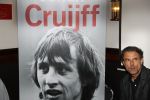 Amsterdam 15 november 2019
Rechtszaak Auke Kok versus de johan Cruijff foundation. Na zitting is de boekpresentatie in cafe op de middenweg.