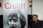 Amsterdam 15 november 2019
Rechtszaak Auke Kok versus de johan Cruijff foundation. Na zitting is de boekpresentatie in cafe op de middenweg.