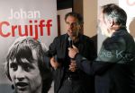 Amsterdam 15 november 2019
Rechtszaak Auke Kok versus de johan Cruijff foundation. Na zitting is de boekpresentatie in cafe op de middenweg.