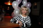 Aalsmeer 18 november 2019
Bonnie st Claire viert haar 70e verjaardag in de Praam in Aalsmeer.
