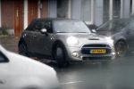 Amsterdam 13 november 2019
Bridget Masland verlaat haar huis en Andre Hazes is ook bij haar . Zijn auto staat aan zijkant geparkeerd.