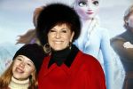 Amsterdam 16 november 2019
Premiere Frozen 2 in Tuschinski. Chazia Mourali met dochter
