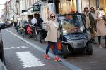 Amsterdam 30 november 2019
Connie Witteman met kleindochter aan het winkelen op de pc hooftstraat.