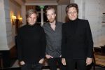 Amsterdam 25 november 2019
Boekpresentatie Victor Mids en Oscar Verpoort ( MINDFUCK) in het Amstel Hotel . Hans Kazan krijgt het eerste exemplaar. Di-Rect