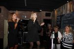 Aalsmeer 18 november 2019
Bonnie st Claire viert haar 70e verjaardag in de Praam in Aalsmeer.
Esther Oosterbeek en Anita Heilker