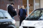 Amsterdam 30 november 2019
Eva Jinek met partner achter de kinderwagen.