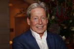 Amsterdam 25 november 2019
Boekpresentatie Victor Mids en Oscar Verpoort ( MINDFUCK) in het Amstel Hotel . Hans Kazan krijgt het eerste exemplaar.