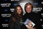 Amsterdam 25 november 2019
Boekpresentatie Victor Mis en Oscar Verport ( MINDFUCK) in het Amstel Hotel . Hans Kazan krijgt het eerste exemplaar. Jamie Westland (Di-Rect) kwam met zijn vriendin