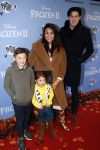 Amsterdam 16 november 2019
Premiere Frozen 2 in Tuschinski. janine Kho met kinderen en â€¦