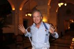 Amsterdam 25 november 2019
Boekpresentatie Victor Mis en Oscar Verport ( MINDFUCK) in het Amstel Hotel . Hans Kazan krijgt het eerste exemplaar. Jort Kelder