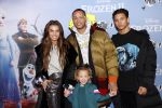 Amsterdam 16 november 2019
Premiere Frozen 2 in Tuschinski. Laura Ponticorvo met man en â€¦