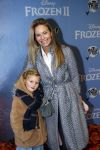 Amsterdam 16 november 2019
Premiere Frozen 2 in Tuschinski. Melissa Drost en haar dochter