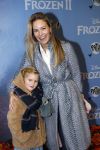 Amsterdam 16 november 2019
Premiere Frozen 2 in Tuschinski. Melissa Drost en haar dochter