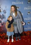 Amsterdam 16 november 2019
Premiere Frozen 2 in Tuschinski. Melissa Drost en haar dochter