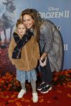 Amsterdam 16 november 2019
Premiere Frozen 2 in Tuschinski. Melissa Drost en haar dochter