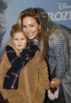 Amsterdam 16 november 2019
Premiere Frozen 2 in Tuschinski. Melissa Drost en haar dochter