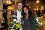Beverwijk 23 november 2019
Opening winkel van Moise Trustfull in het centrum van Beverwijk.
Haar vader Orlando en moeder Quinty zijn natuurlijk aanwezig. Moise met vriend Kaj v d Voort