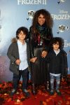 Amsterdam 16 november 2019
Premiere Frozen 2 in Tuschinski. Niama Amhali met haar zoons