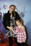 Amsterdam 16 november 2019
Premiere Frozen 2 in Tuschinski. Nicolette Kluijver kwam met haar dochter